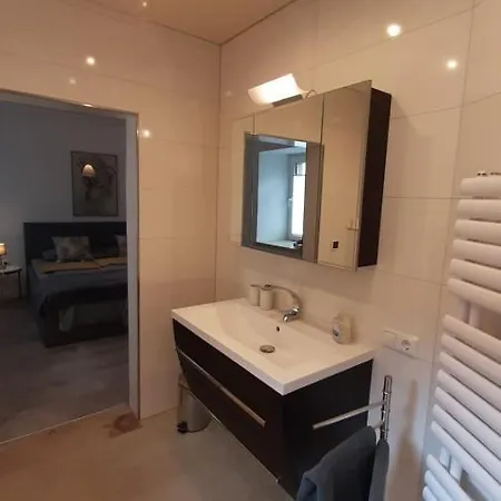 Апартаменты Moderne Altstadt-ferienwohnung