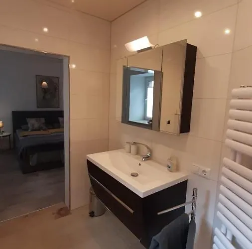 Apartament Moderne Altstadt-ferienwohnung