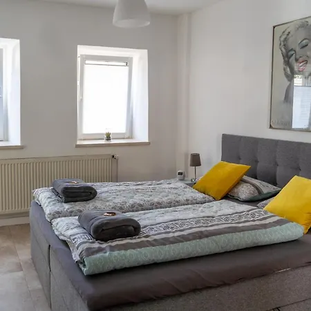Apartment Moderne Altstadt-ferienwohnung